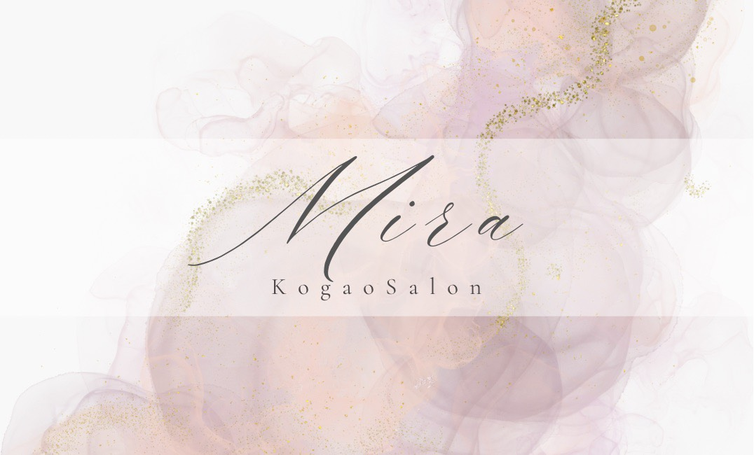Mira Kogao Salon 淡いピンクとゴールドのサロンロゴ